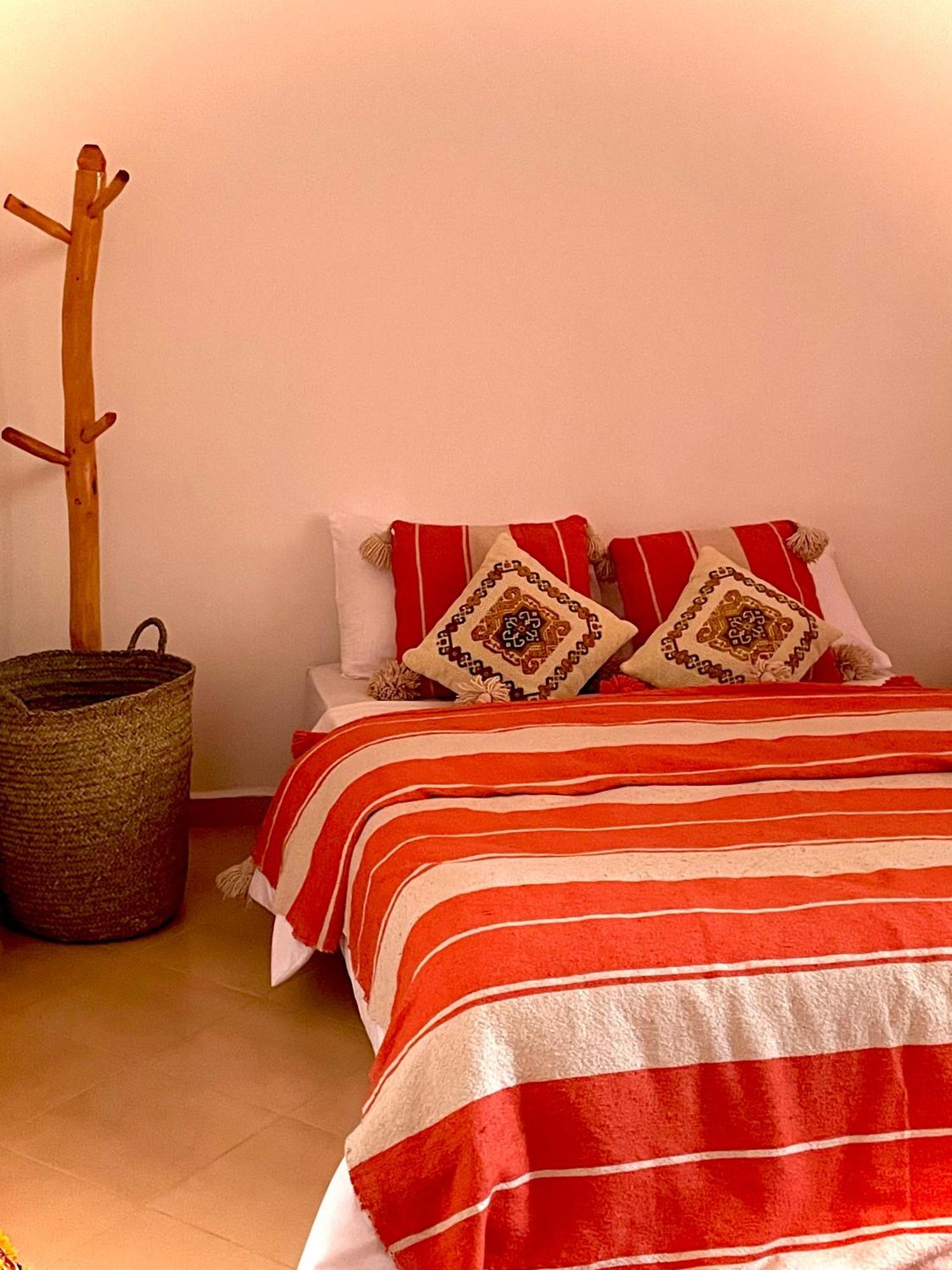 Kosasurfmorocco Hotel Awrir Bagian luar foto